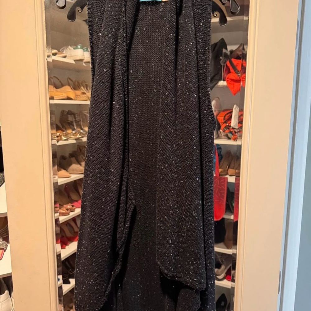 Black Sleeveless Knit Cardigan